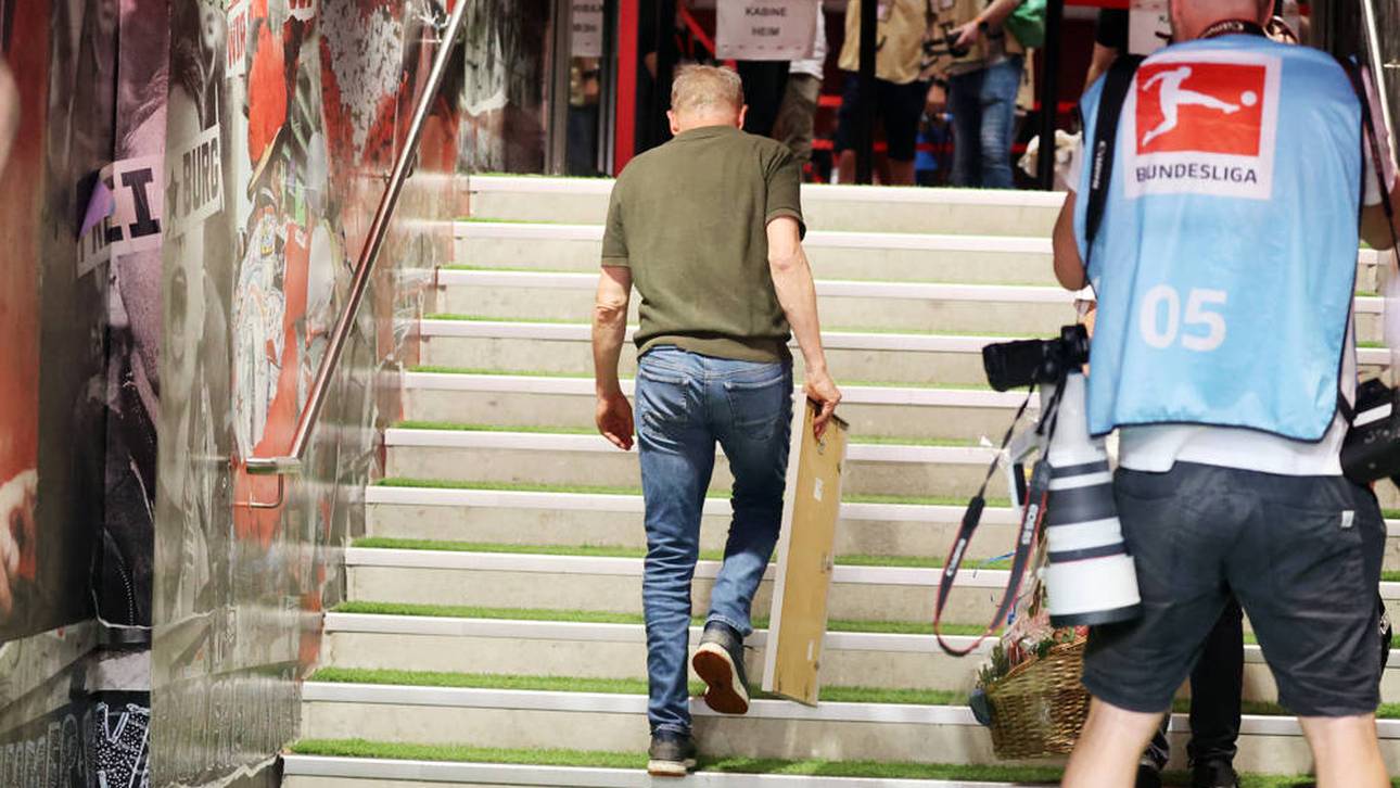 Eine Legende geht unter Tränen