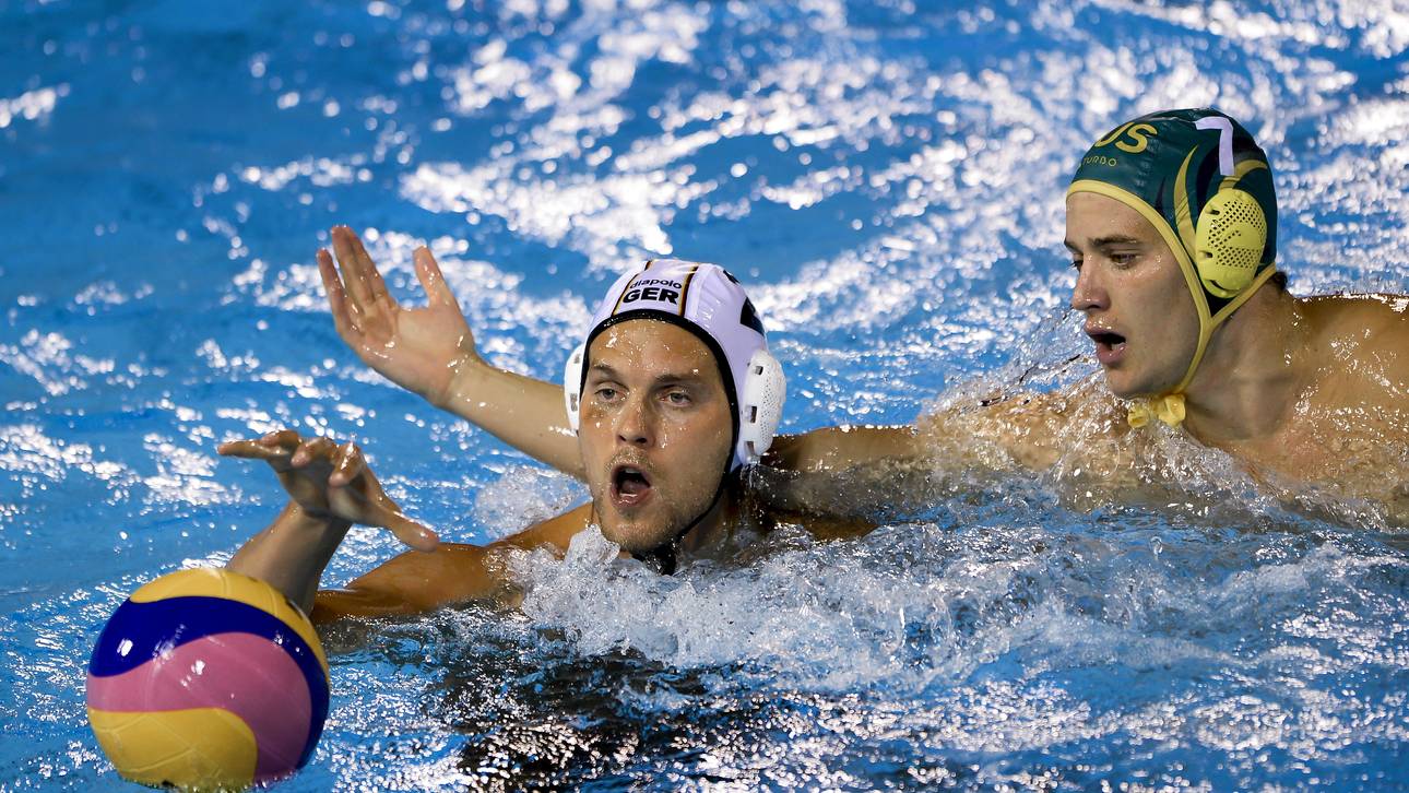 Wasserballer unterliegen Spanien