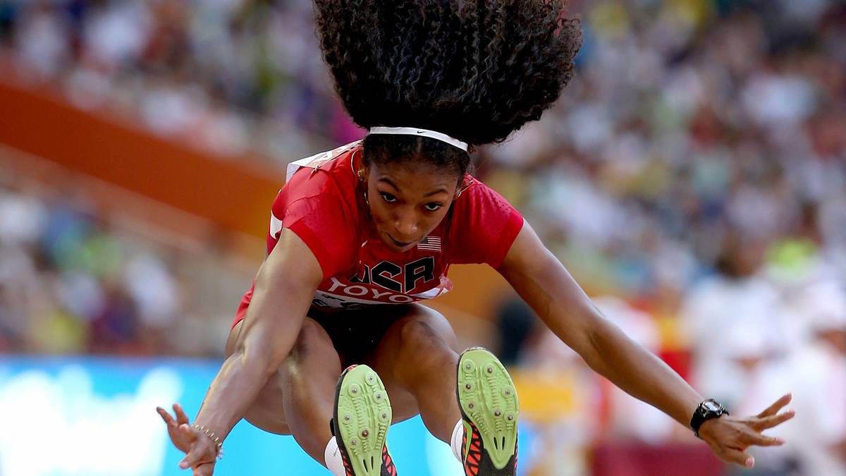 Bei Jasmine Todd kann man nur hoffen, dass sie nie mit dem Kopf zurück im Sprungbecken landet. Denn sollten die Kampfrichter die Ende ihrer Haarspitzen messen, verliert die US-Amerikanerin wohl fix einen Meter