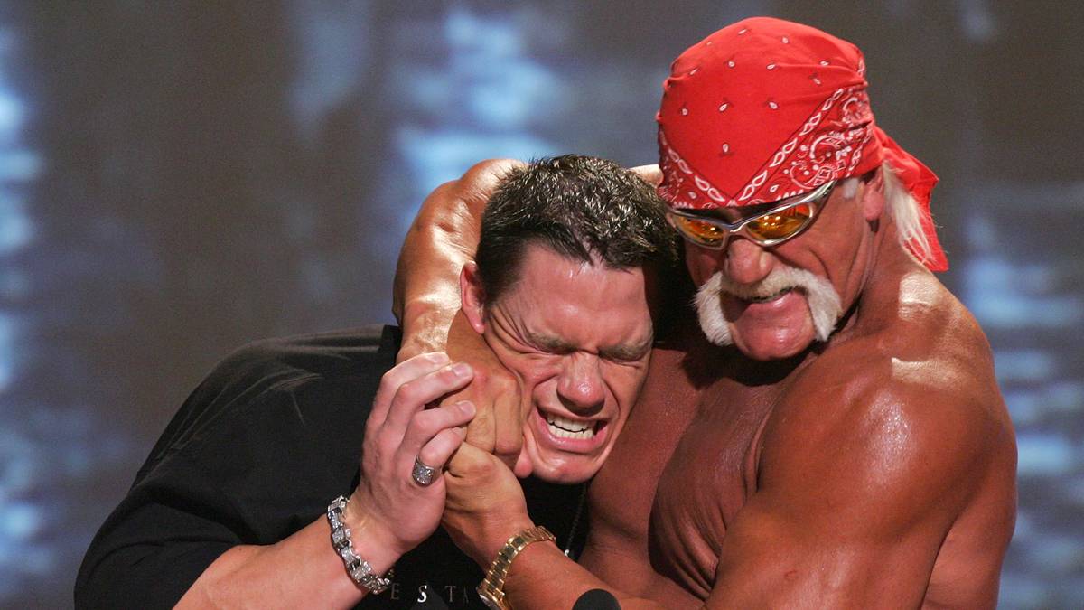 Hogan bestritt sein letztes WWE-Match 2006, mit mittlerweile über 50 Jahren war es Zeit für neue Projekte. John Cena, den Topstar der kommenden Jahre, behielt er nur noch bei der Verleihung der "Kid's Choice Awards" im Griff