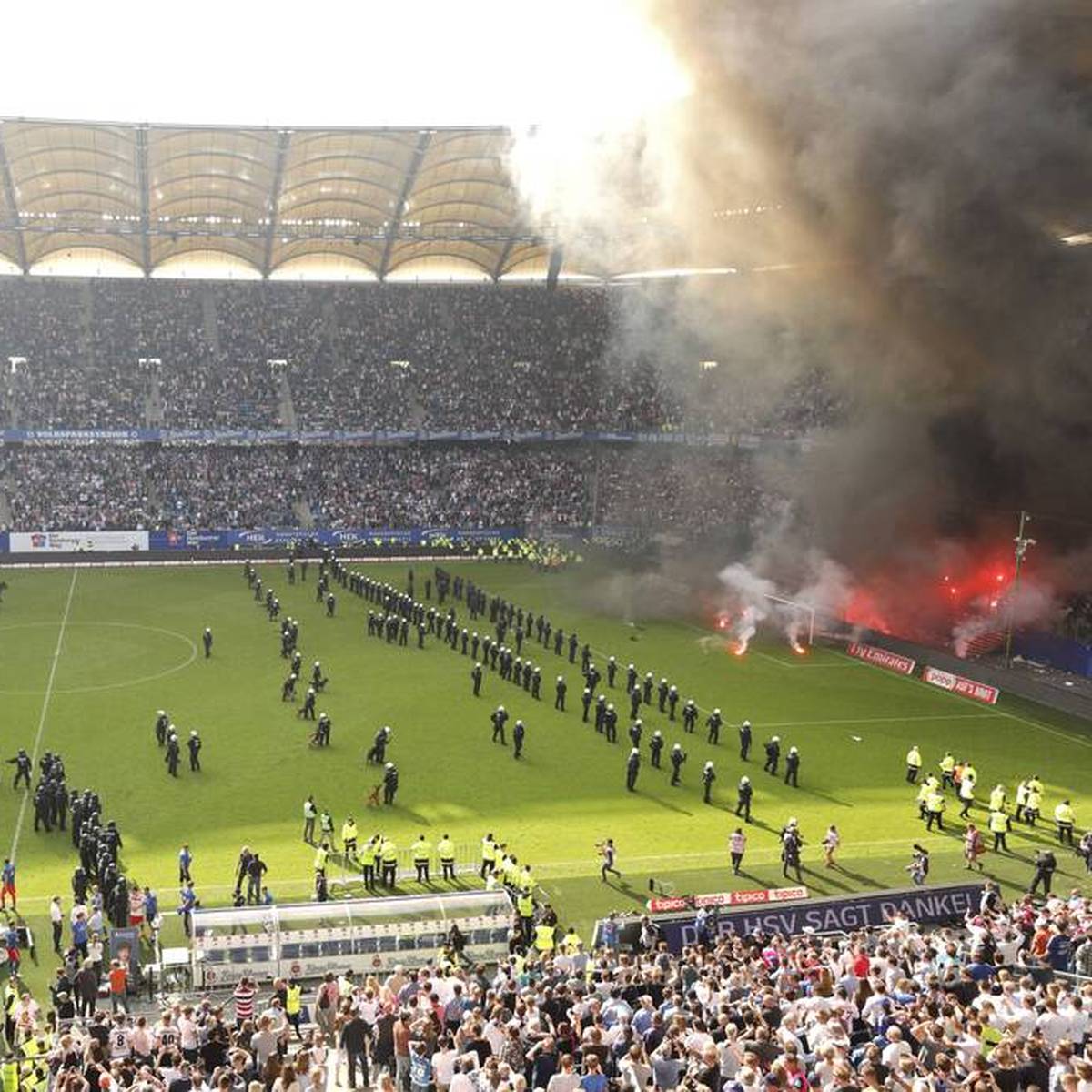 Wann ist der Hamburger SV aus der ersten Bundesliga abgestiegen?