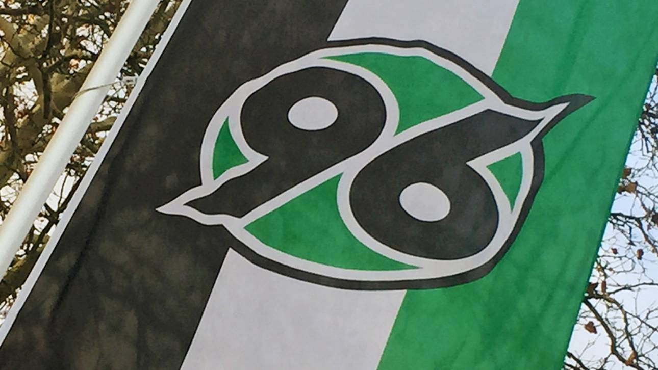 96 startet eSports-Offensive