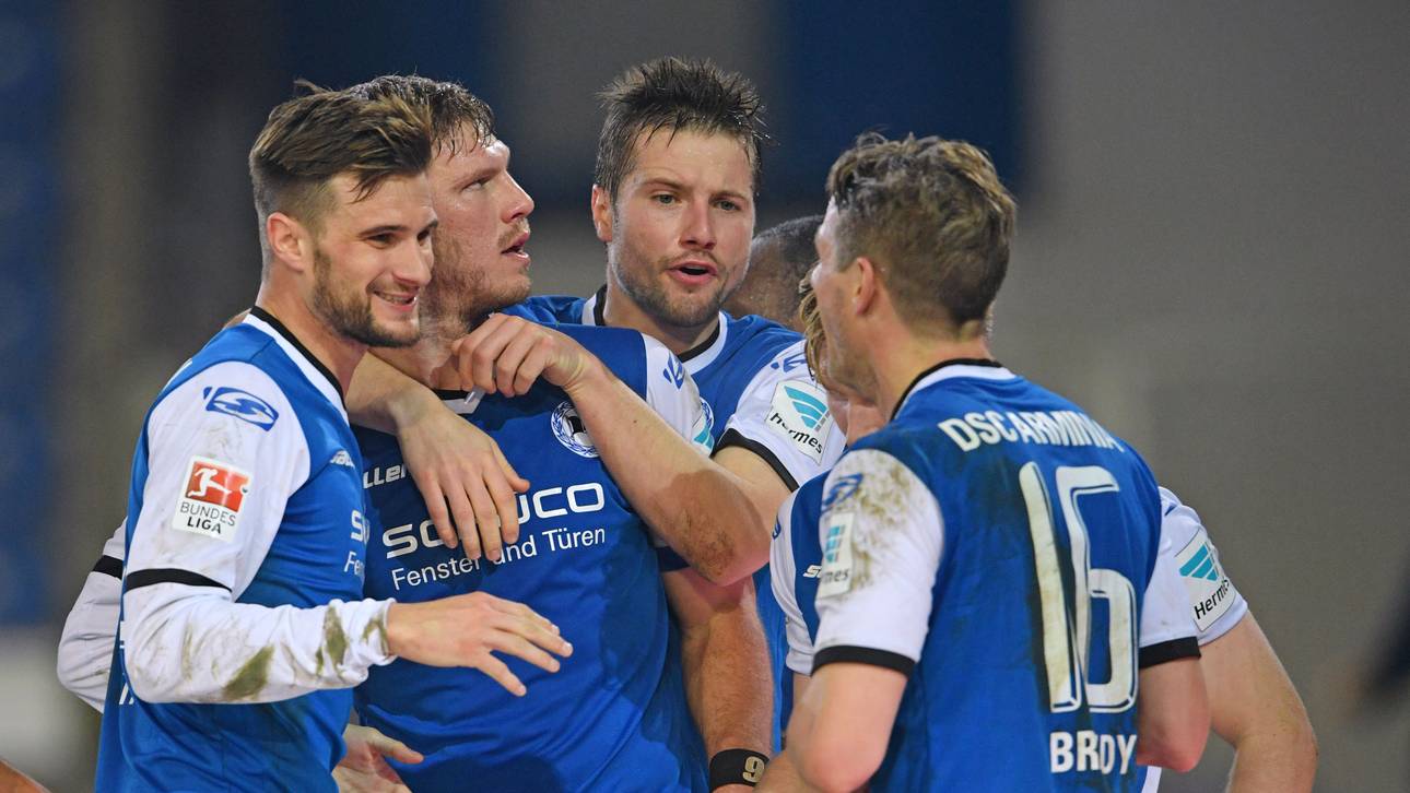 Klos führt Bielefeld aus dem Keller