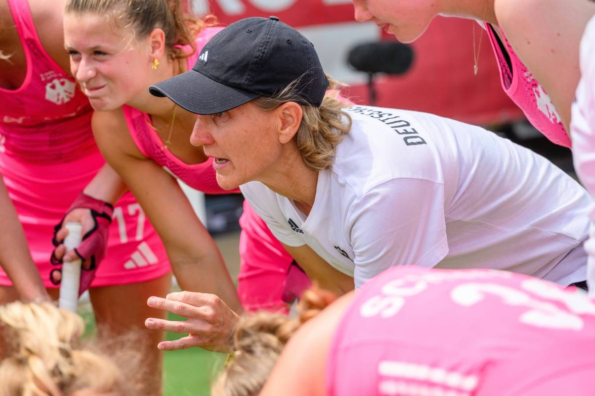 DHB-Teams starten gegen Frankreich