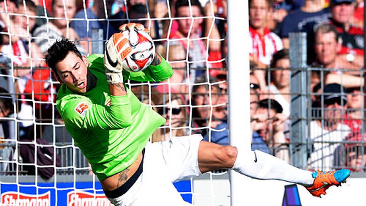 TOR: Roman Bürki (SC Freiburg), SPORT1-Note: 1,5