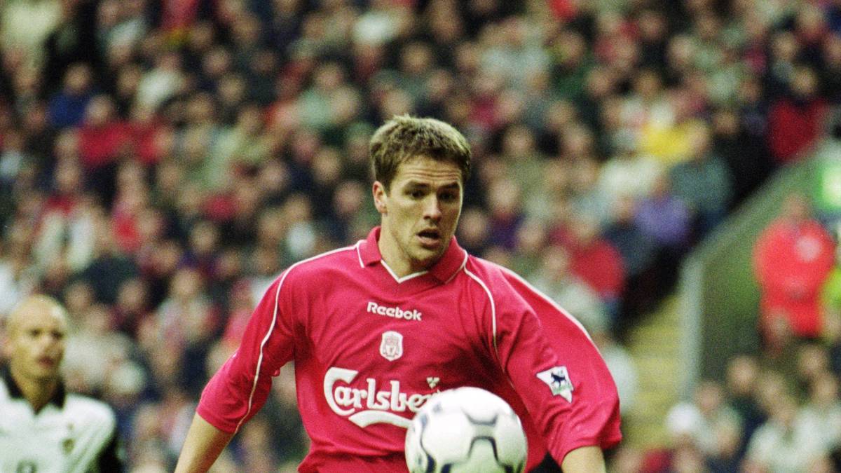 2001: MICHAEL OWEN (England/FC Liverpool): Englands Topstürmer dieser Zeit gelingt mit Liverpool das Cup-Triple aus UEFA-Pokal, FA Cup und Ligapokal. Dazu gewinnt er mit den Reds den europäischen Supercup gegen den FC Bayern