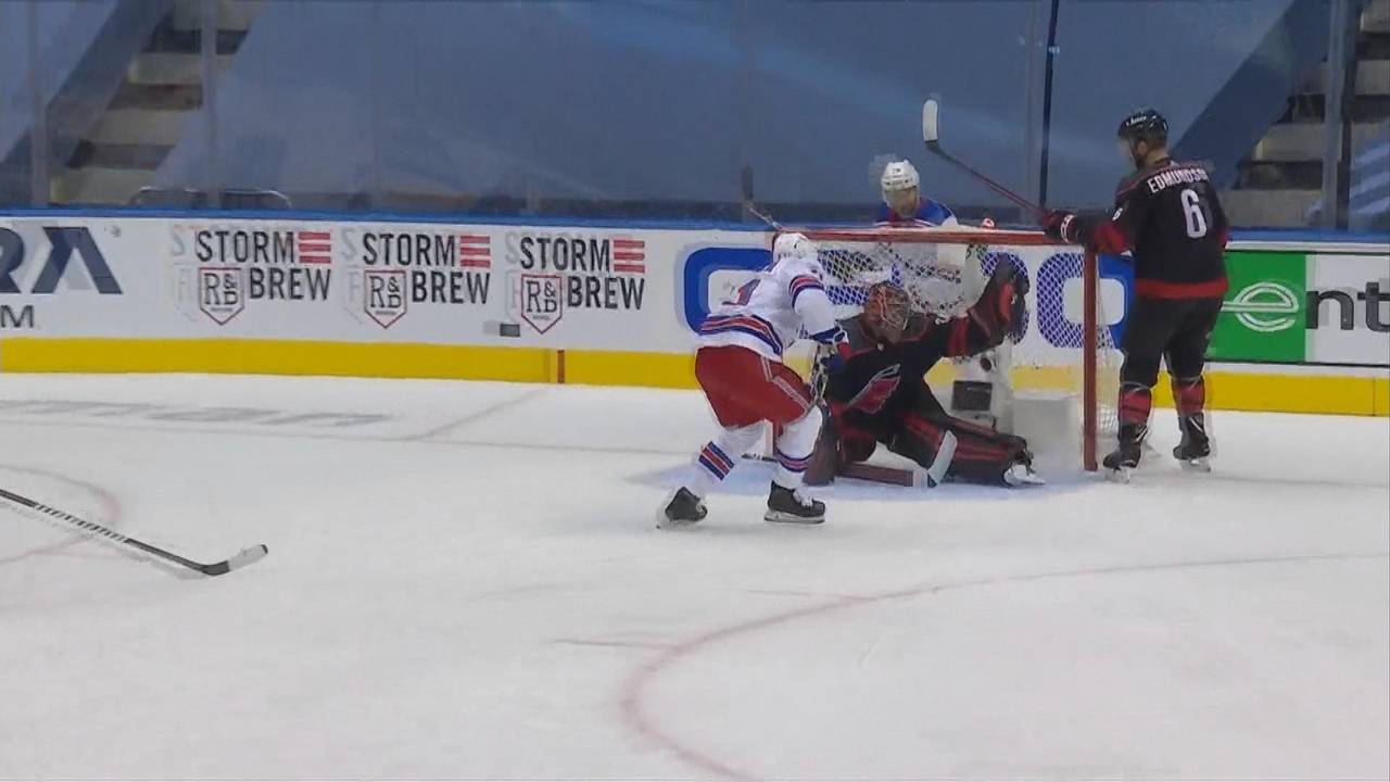NHL: Parade und Hattrick - Carolina Hurricanes siegen gegen New York Rangers