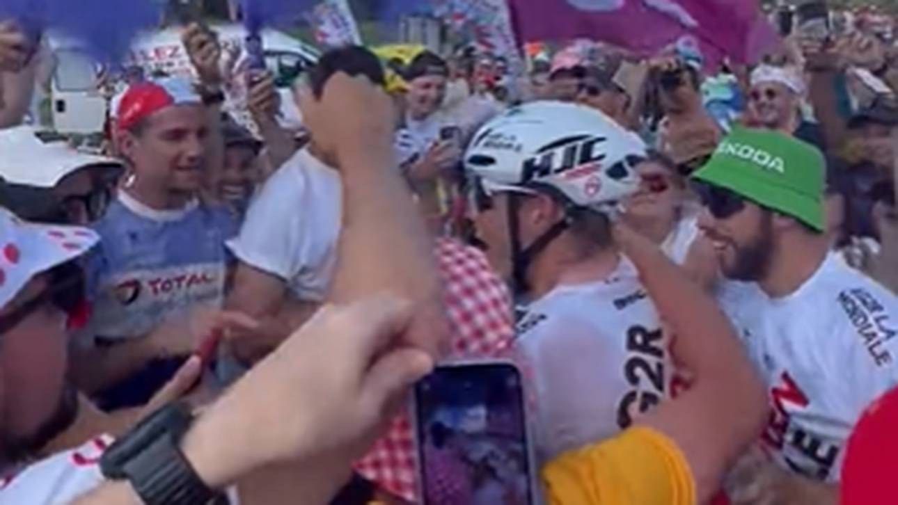 Tour-Fahrer stoppt für Schluck Bier