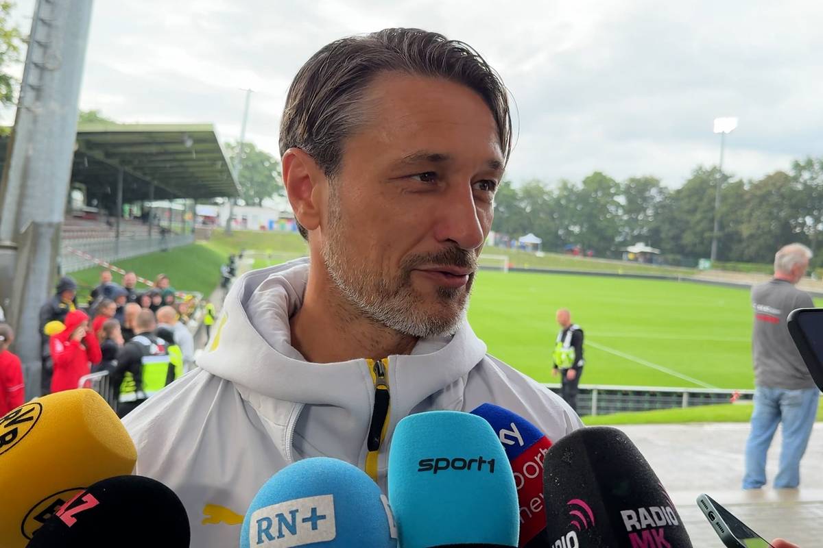 Borussia Dortmund absolviert ab Montag sein Trainingslager in Saalfelden. Trainer Niko Kovac hält sich bedeckt, ob sich bis dahin auf dem Transfermarkt etwas tun wird.