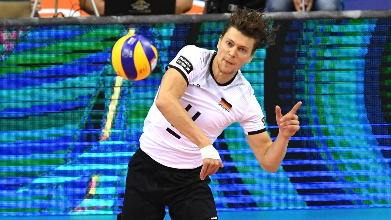 Volleyballer holen ersten Sieg
