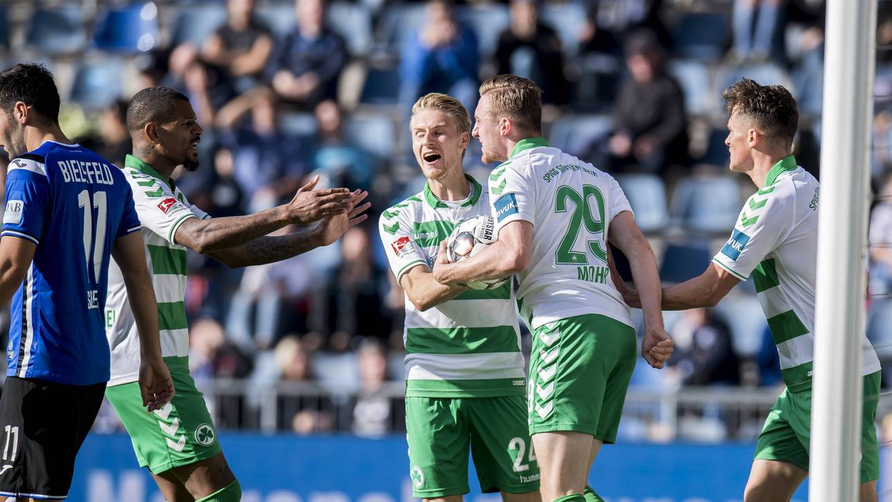 Fürth dreht irres Spiel in Bielefeld