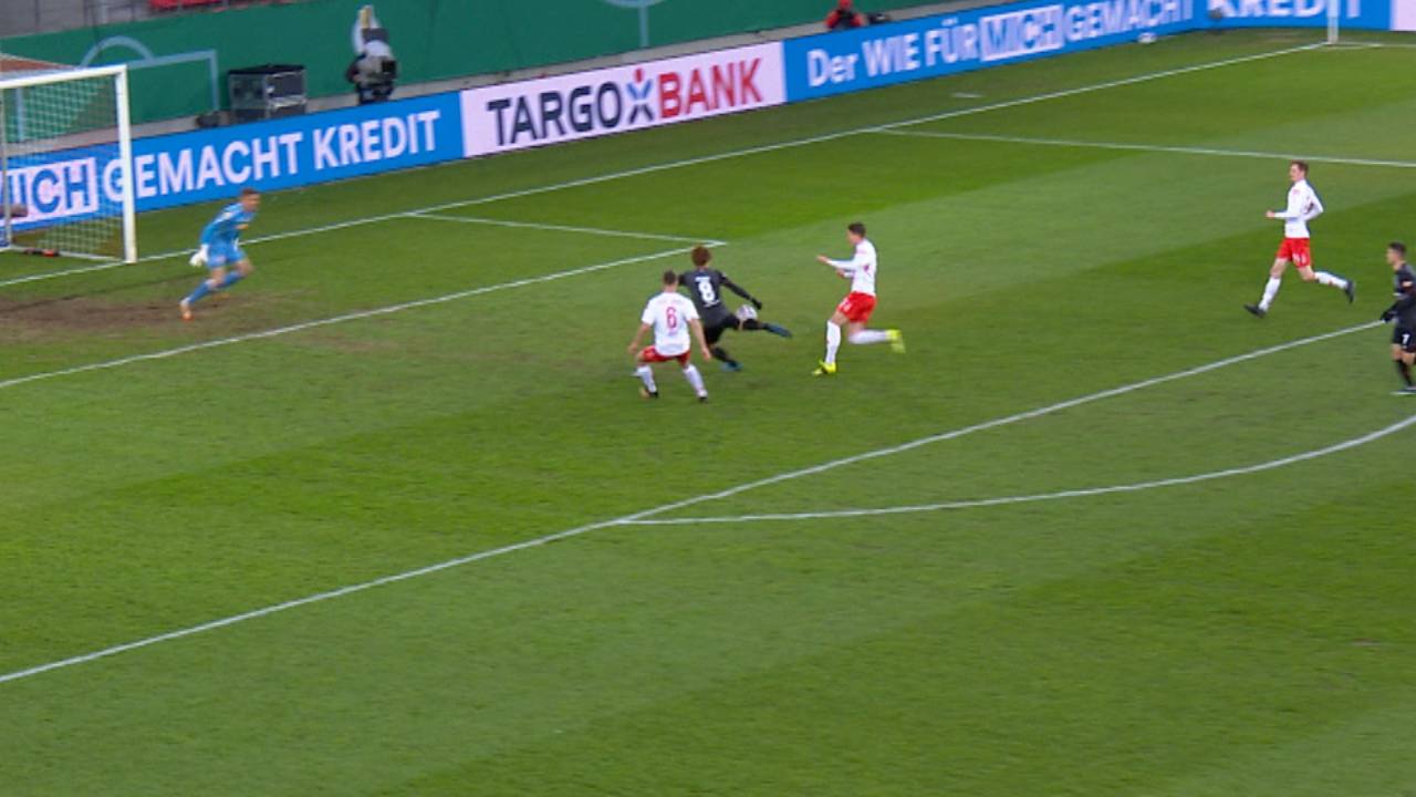 DFB-Pokal: Yuya Osako bringt Werder Bremen mit Traumtor in Führung