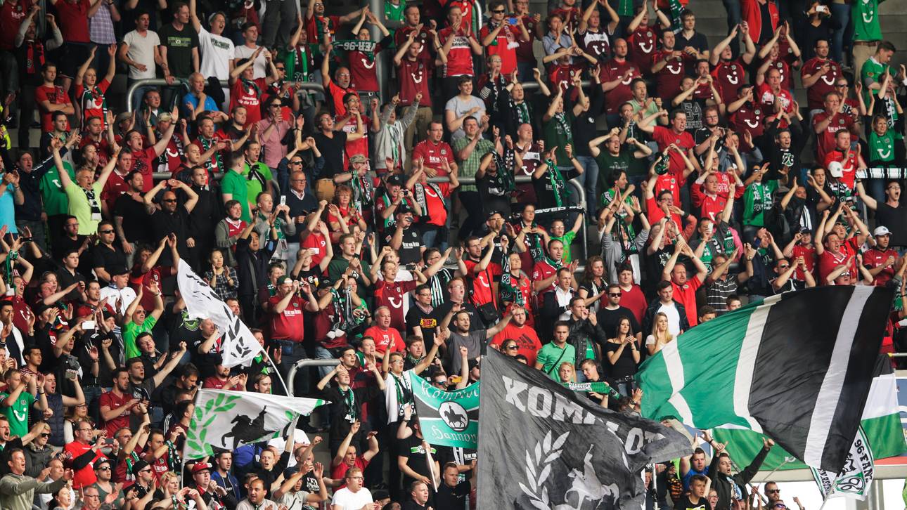 Hannover-Fans randalieren im Zug