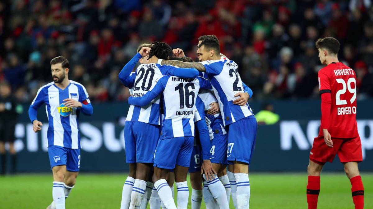 Der 22 Jahre alte Mittelfeldmann Eduard Löwen war bislang Reservist und kam nur auf sieben Einsätze. Last-Minute-Leihe Marius Wolf war zuerst gesetzt, avancierte unter Klinsmann aber eher zur Alternative. Dedryck Boyata kam aus Glasgow und ist der neue Abwehrchef. Nun stehen mit den Windhorst-Millionen neue Mittel zur Verfügung