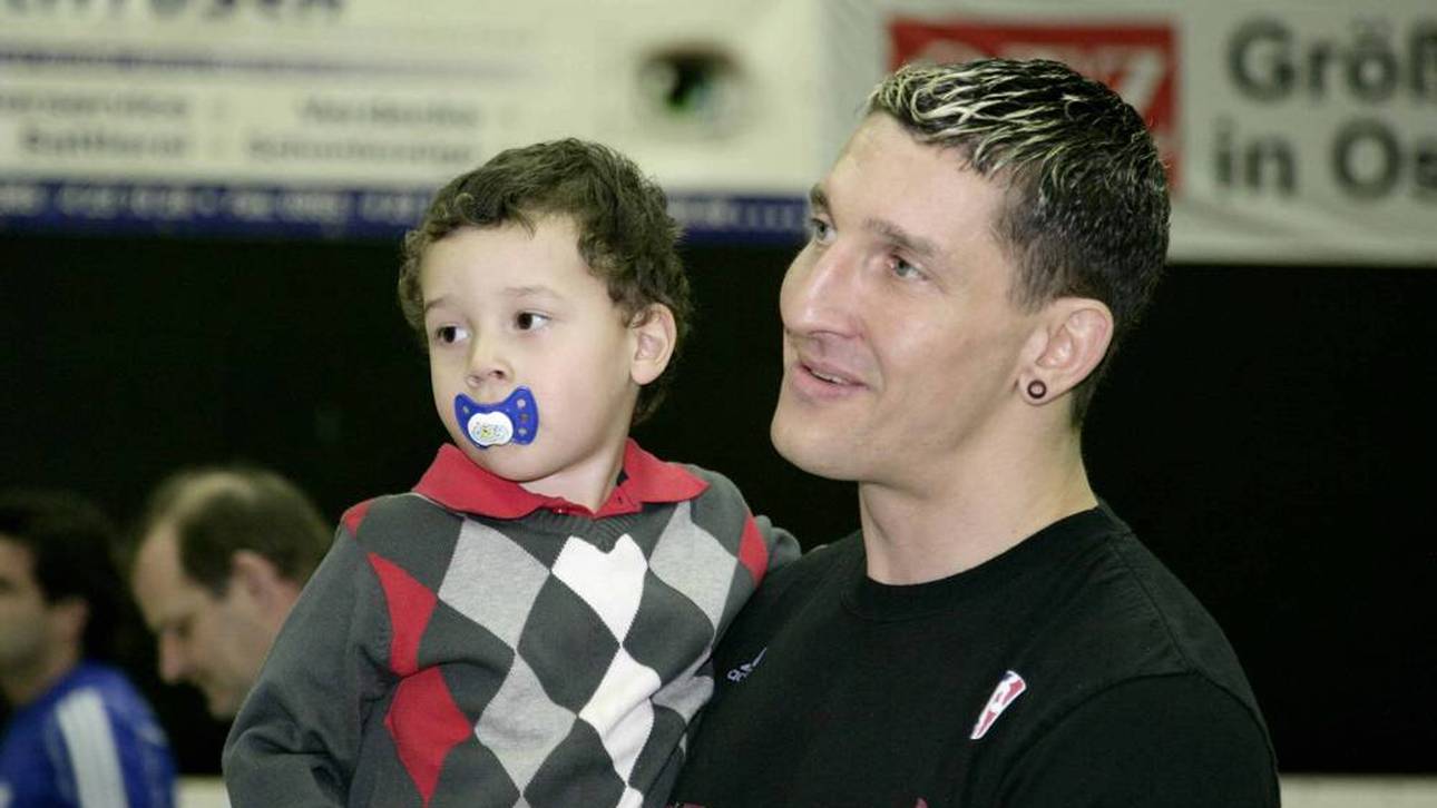 Stefan Kretzschmar nahm seinen Sohn Elvis schon früh mit zu den Spielen
