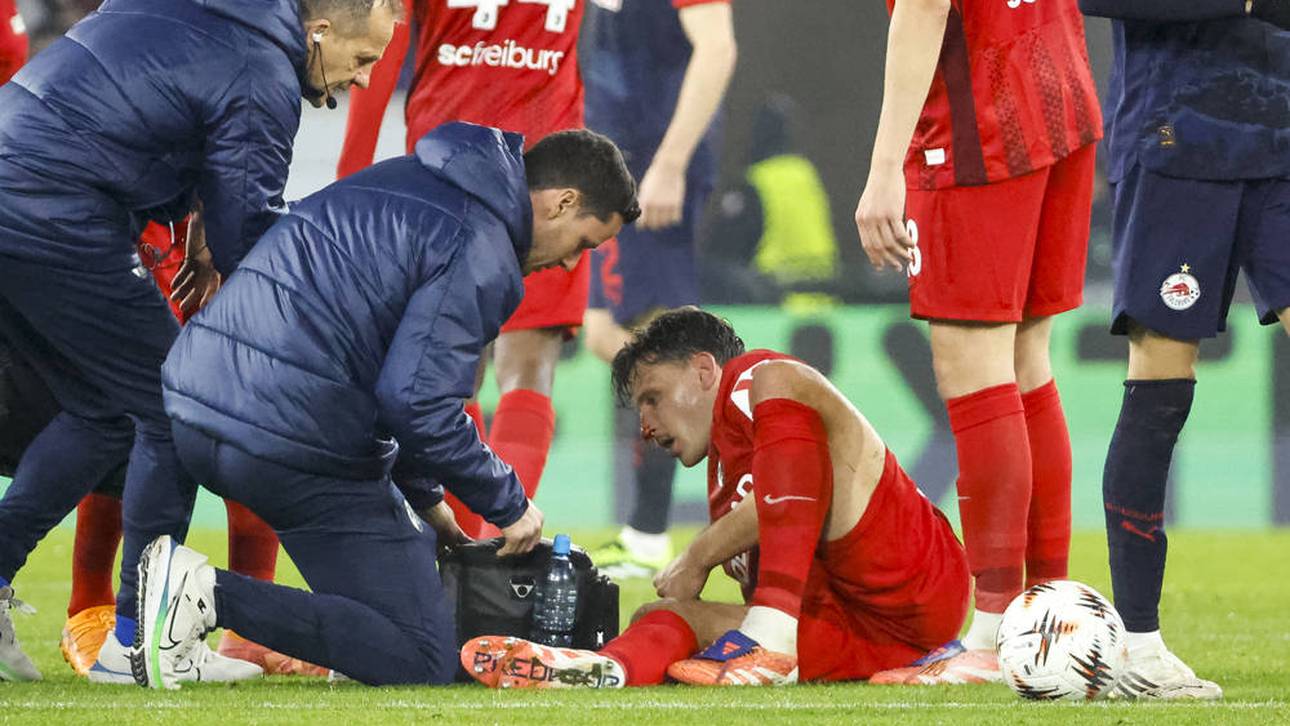 Maximilian Eggestein wird beim SC Freiburg hart im Gesicht getroffen 