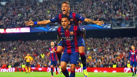 Neymar und Dani Alves vom FC Barcelona jubeln