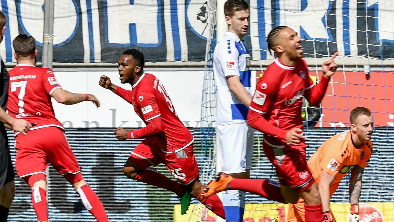 Osawe hält FCK weiter am Leben