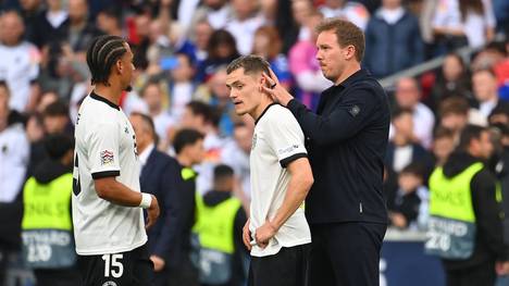 Florian Wirtz legte sich beim EM-Qualifikationsspiel gegen die Slowakei mit einem Gegenspieler an. Angesprochen darauf gibt Bundestrainer Julian Nagelsmann seinem Schützling einen ungewöhnlichen Rat. 