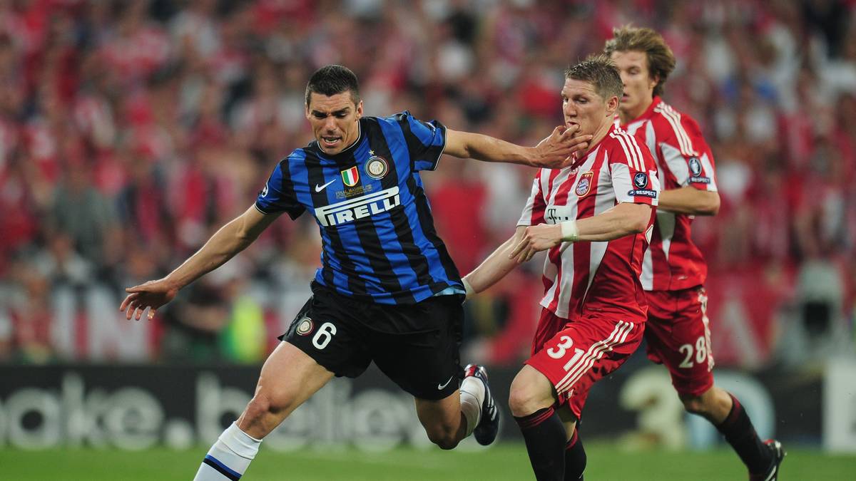 Und der Innenverteidiger zahlt es seinem Ex-Klub gleich im folgenden Jahr heim. Im Champions-League-Finale von Madrid gibt es für die Bayern-Stürmer kein Vorbeikommen am zweikampfstarken Brasilianer. Inter gewinnt 2:0