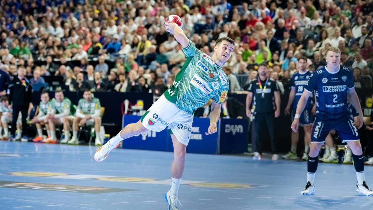 Nach einem Siebenmeter von Tim Freihöfer kommt es zu einer historischen Handball-Szene