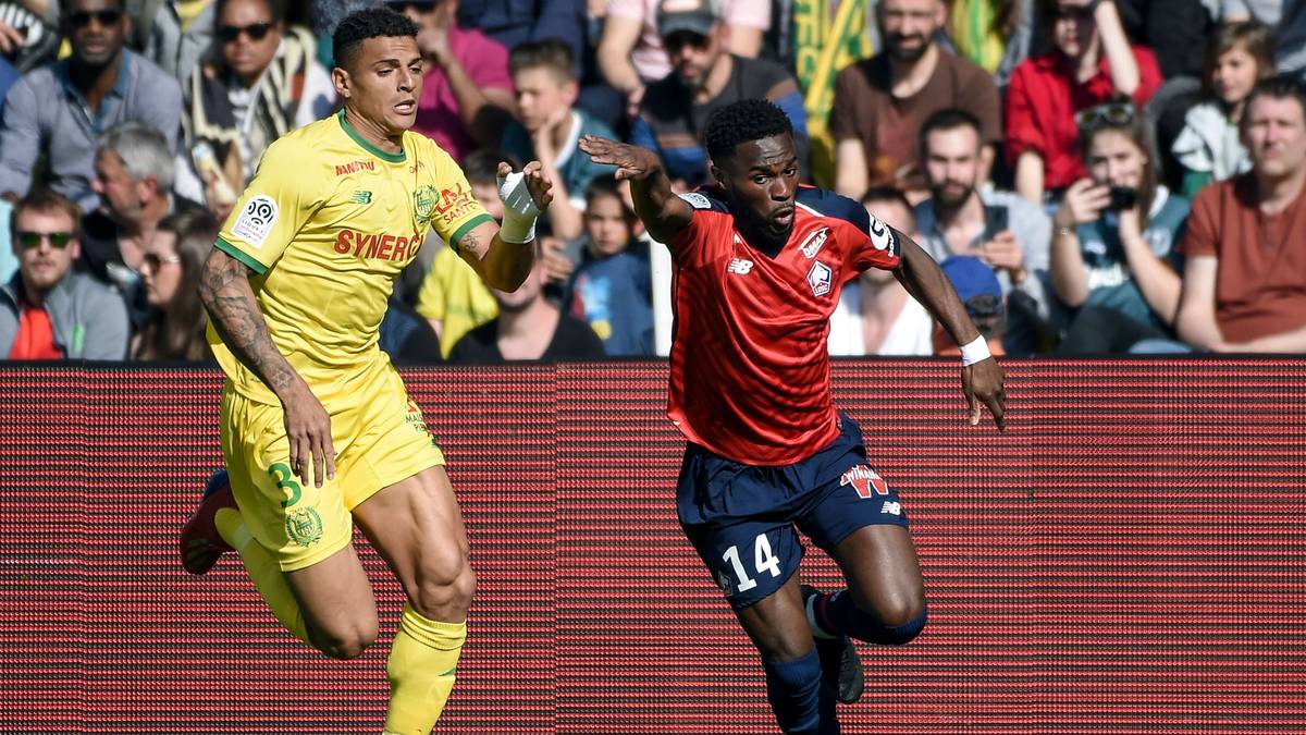 DIEGO CARLOS: Auch Carlos wechselt aus Frankreich zum FC Sevilla. Der Brasilianer kommt vom FC Nantes und ist einer von drei Neuzugängen, die 15 Millionen Euro Ablöse kosten. Der 26-Jährige soll die Innenverteidigung stärken