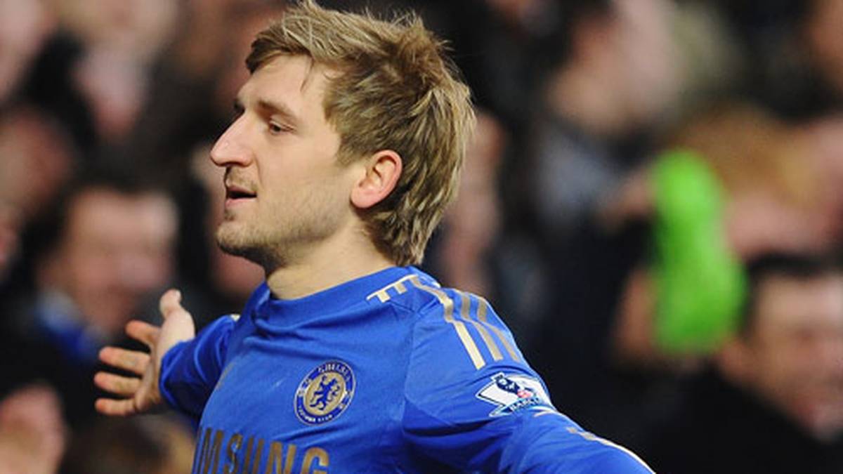 In der Kategorie U18 bekommt Marko Marin die Goldmedaille. Vor wenigen Tagen hat der Mittelfeldmann nach zwei Europa-League-Siegen mit Chelsea und dem FC Sevilla ein weiteres Kunststück vollbracht. Mit nur 25 Jahren stand er in allen vier europäischen Topligen unter Vertrag - aktuell beim AC Florenz
                  
                  
                  
                  
                  