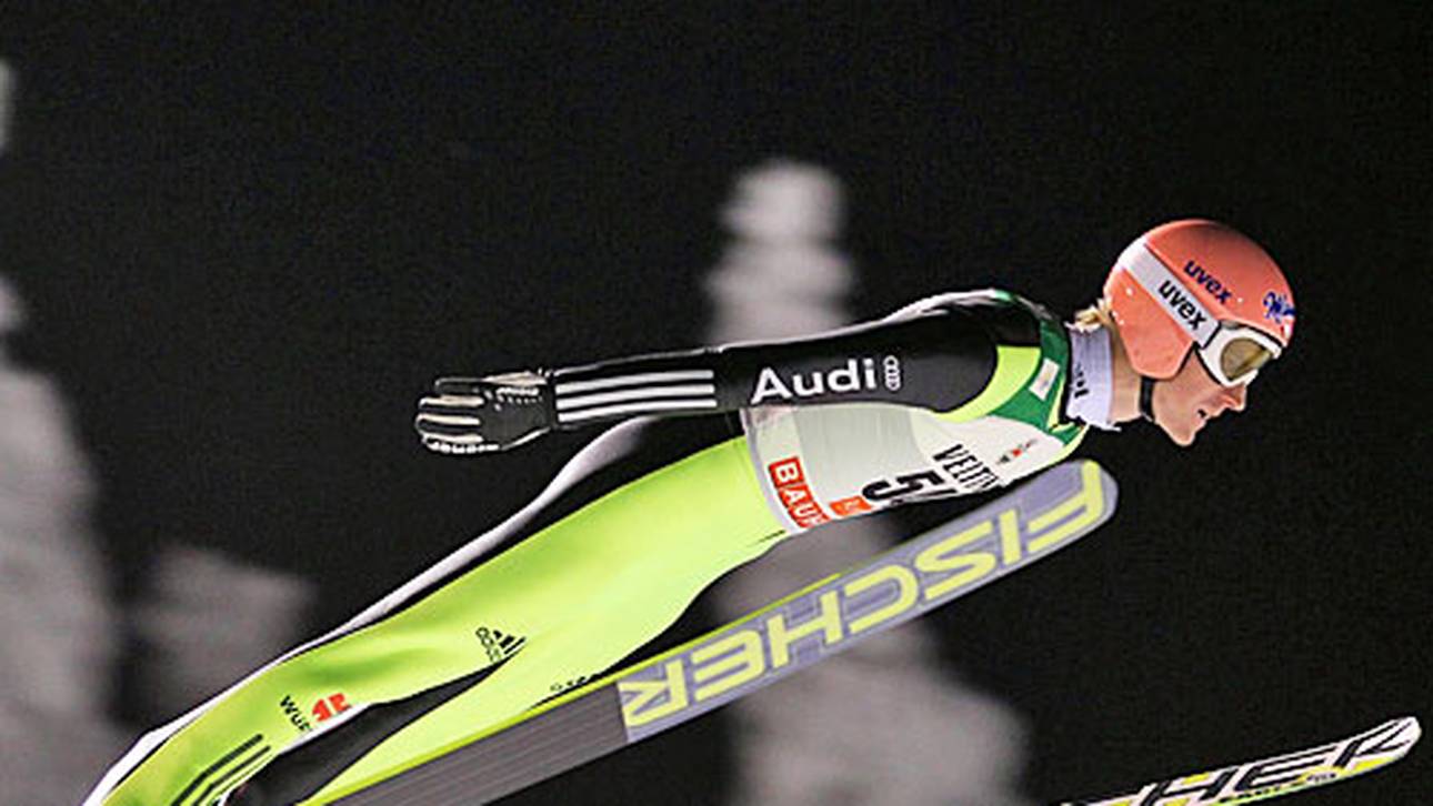 Severin Freund springt aufs Podest