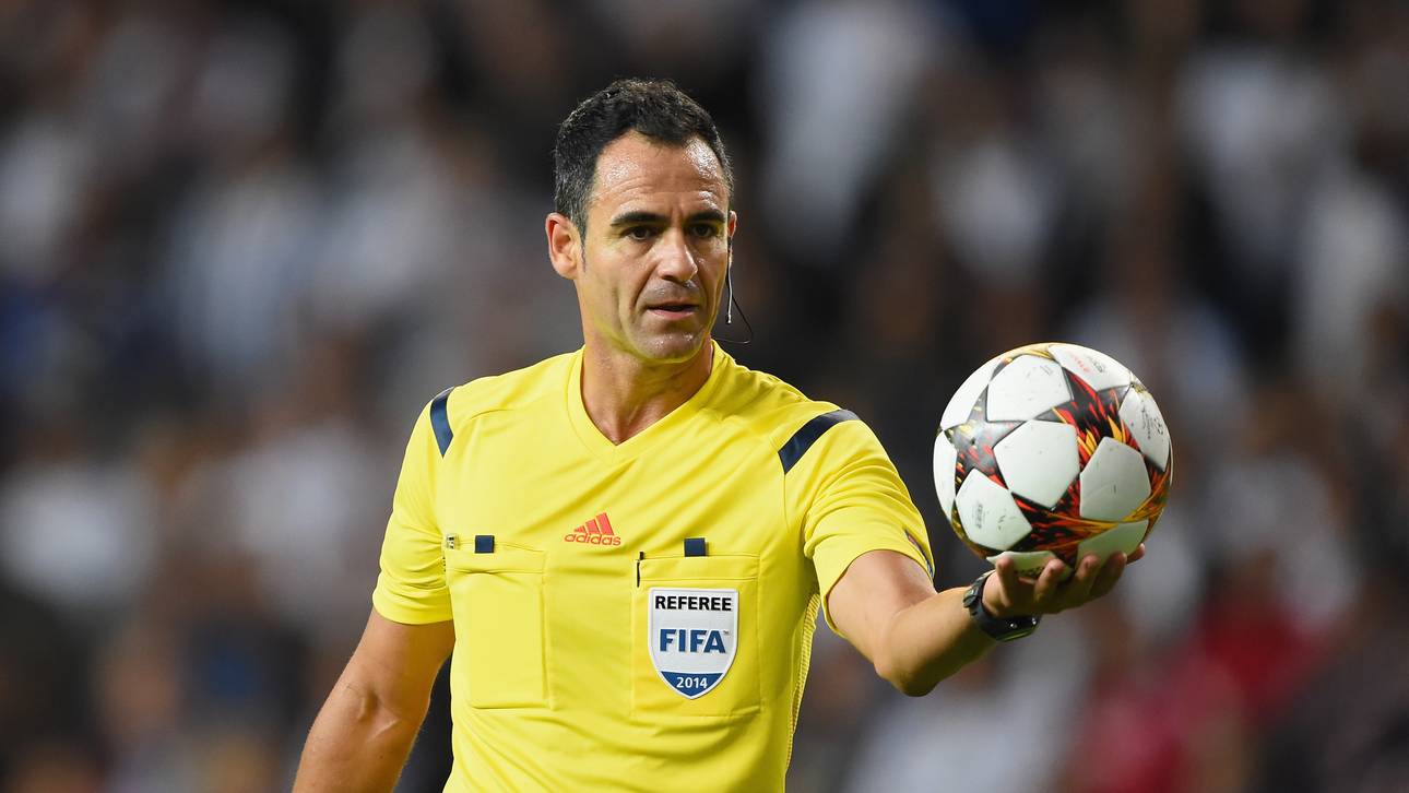 Carballo leitet Hinspiel des FC Bayern