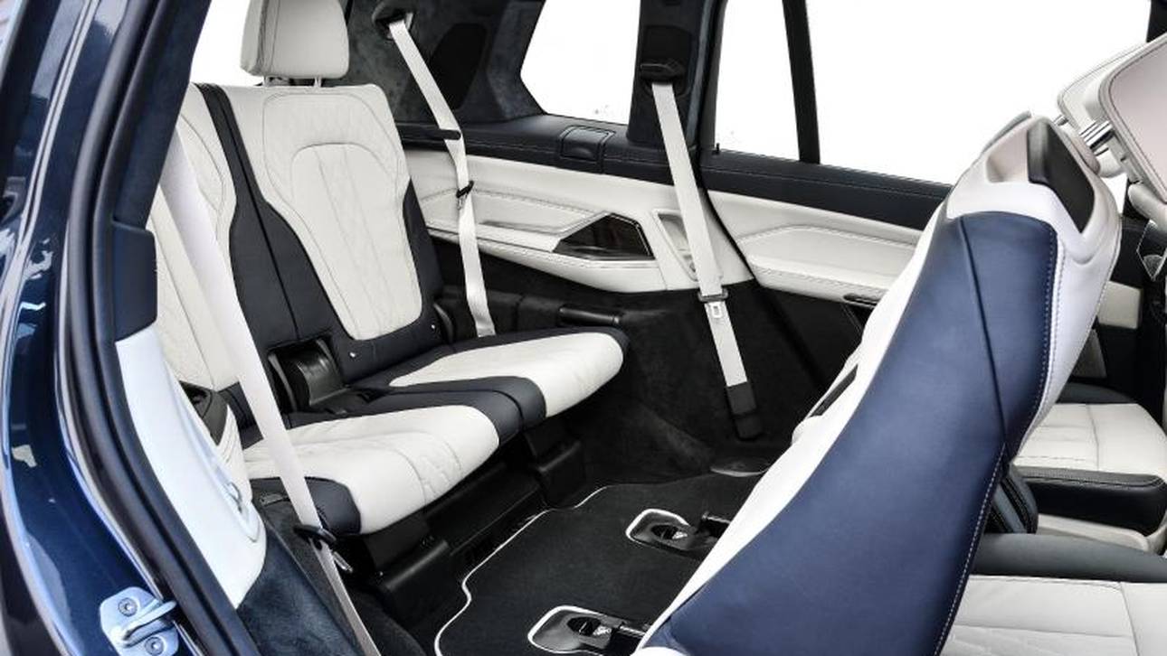 Im X7 gibt es drei Sitzreihen