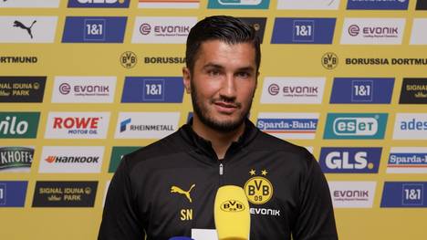 Im Trainingslager im schweizerischen Bad Ragaz spricht Borussia Dortmunds Trainer Nuri Sahin in einer Medienrunde über BVB-Youngster Paris Brunner und seine Chancen im Profikader.