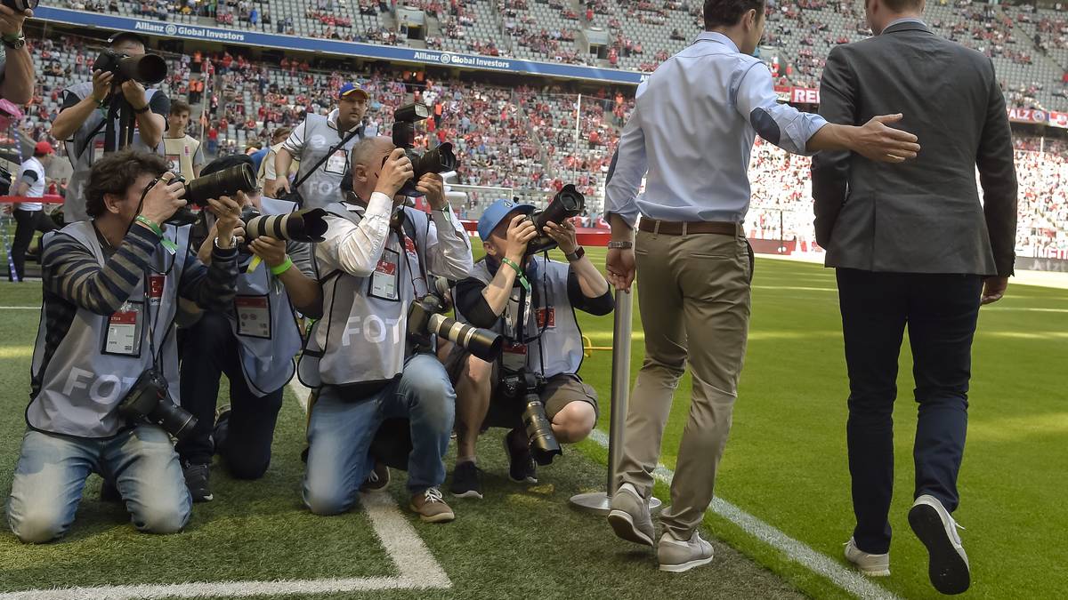 Außerdem ist es die Generalprobe für das Finale im DFB-Pokal - am 19. Mai treffen sich beide Teams im Endspiel von Berlin schon wieder aufeinander