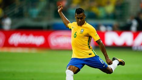 Alex Sandro machte bisher zehn Länderspiele für Brasilien