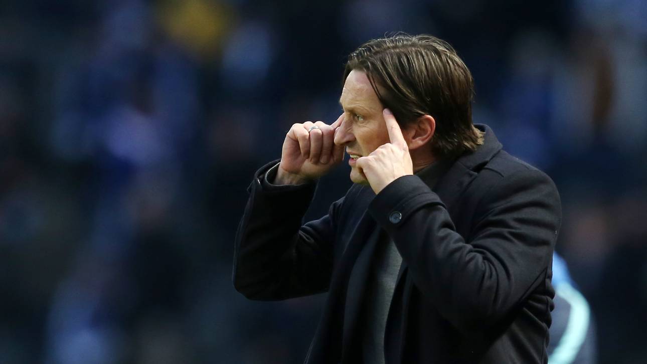 Schmidt droht mit Interview-Abbruch