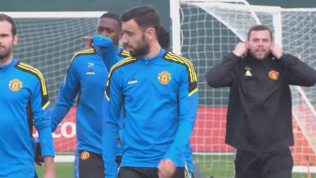 Newsflash: Manchester United-Star Bruno Fernandes mit Autounfall