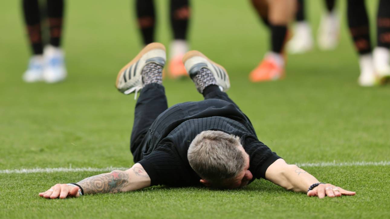 Bayern-Stars wünschen Trainer Double