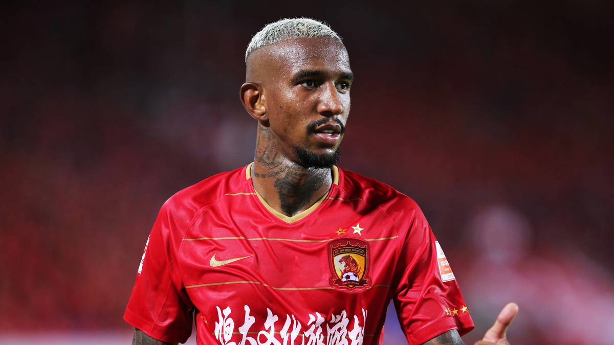 PLATZ 9 - TALISCA (Mittelfeld, Brasilien): für 19,2 Millionen Euro von Benfica Lissabon zu Guangzhou Evergrande - Kaufoption nach vorheriger Leihe gezogen