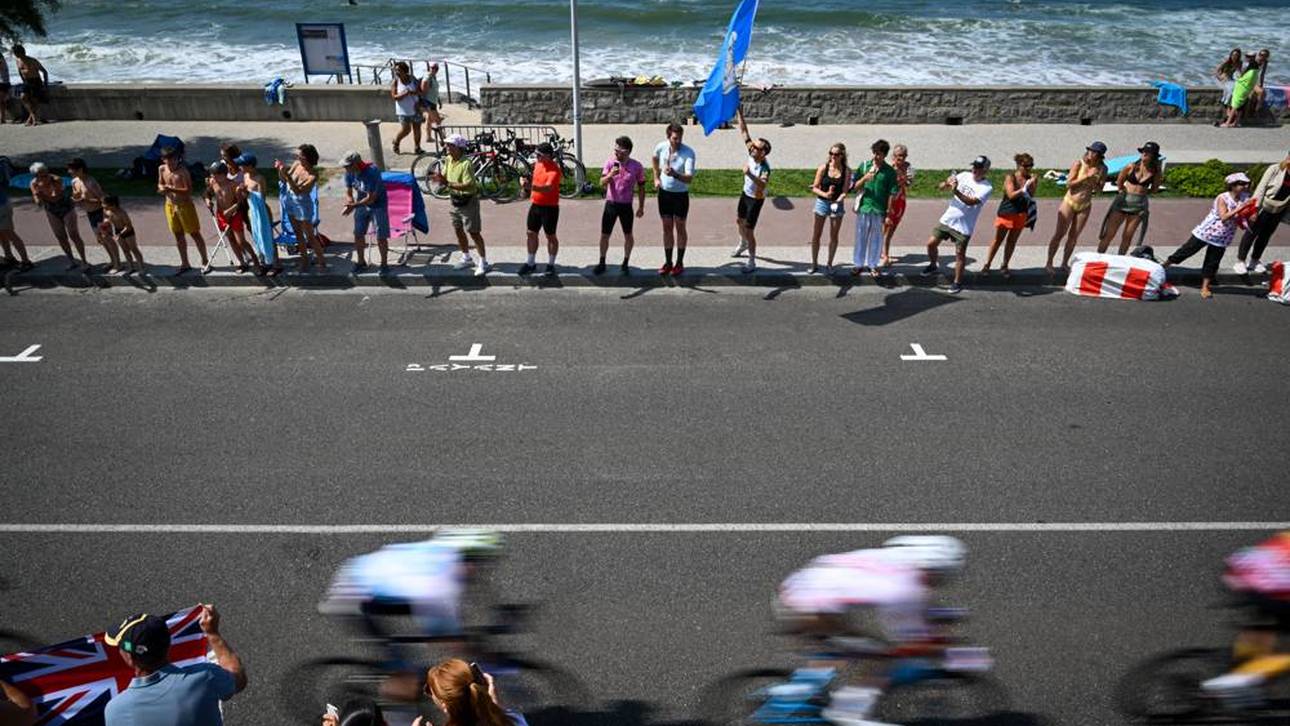 Tour beschäftigt Penis-Übermaler