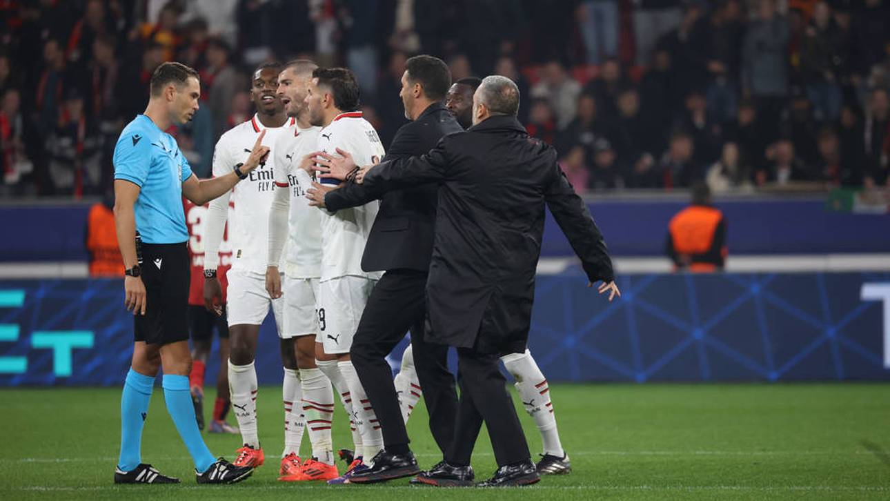 Milan-Spieler und Trainer Fonseca ärgerten sich gegen Leverkusen über Referee Sandro Schärer
