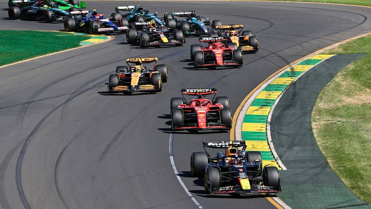 Formel 1: Verstappen scheidet früh aus