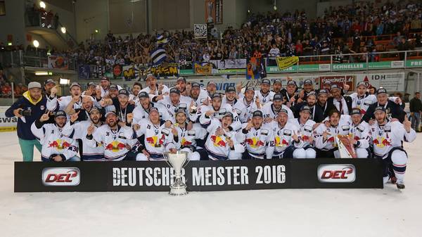 Grizzlys Wolfsburg v EHC Red Bull Muenchen- DEL Playoffs Final Game Four