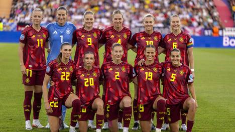 Nach der 1:4-Pleite gegen Schweden trifft Deutschland im EM-Viertelfinale auf Frankreich. Kann die DFB-Elf ihre starke Bilanz gegen die Equipe Tricolore ausbauen? Wir liefern die wichtigsten Fakten zum Klassiker.