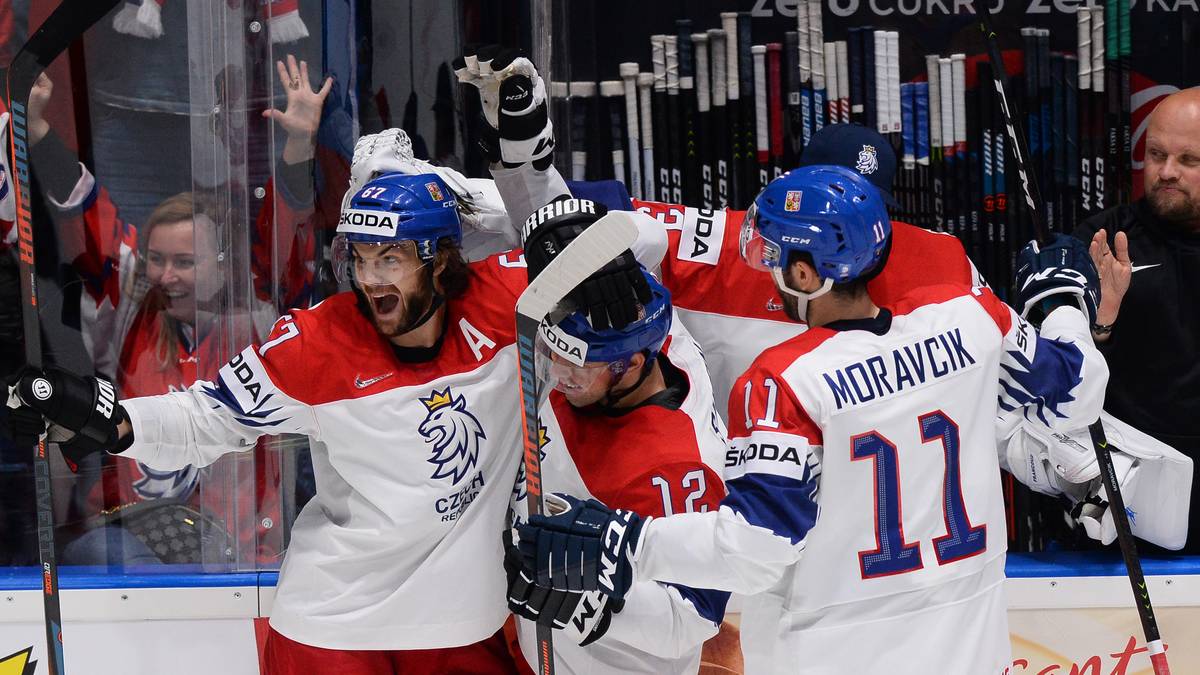 ... das in Gruppe B Rang zwei erreichte. Das Team von Trainer Miloš Říha ist ebenfalls in starker Verfassung und gehört zweifellos zu den Medaillenkandidaten bei der WM