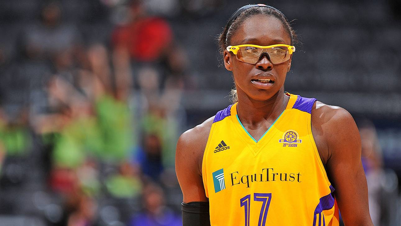 WNBA-Profis entgehen Anschlag knapp