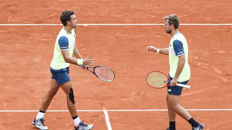Kevin Krawietz (r.) und Andreas Mies stehen erneut im Finale der French Open