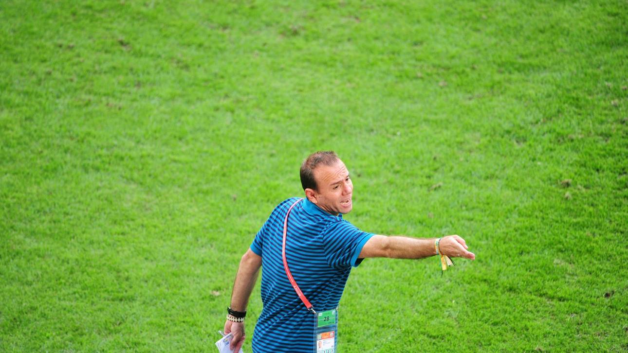 Schwere Vorwürfe: Proteste gegen Coach