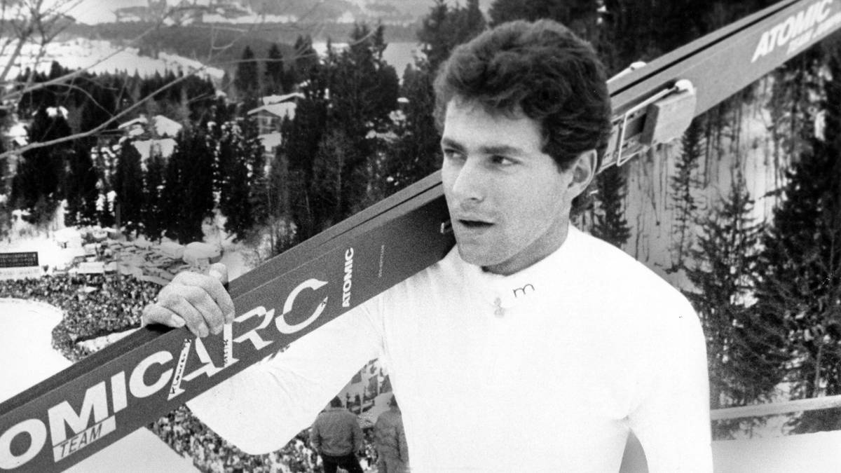 THOMAS KLAUSER (1986/87): Der Athlet aus Reit im Winkl lässt die deutschen Fans Großes erhoffen, als er nach dem zweiten Springen die Gesamtwertung anführt. Am Ende schrammt Klauser aber am Podest vorbei und schafft es lediglich auf den fünften Platz