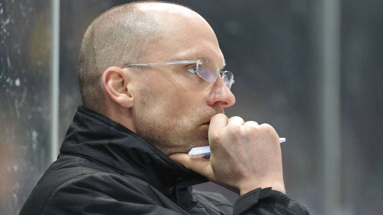 Straubing verlängert mit Manager