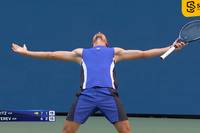 Der deutsche Alexander Zverev scheitert im Viertelfinale der US Open mit 6:7, 6:3, 4:6 und 6:7  an Taylor Fritz. Fritz erreicht damit erstmals das Halbfinale eines Grand-Slam-Turniers.