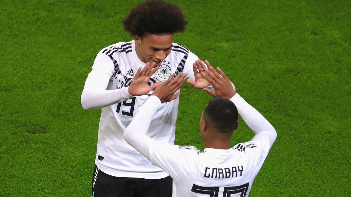 ... während die "jungen Wilden" um Leroy Sane und Serge Gnabry von Bundestrainer Joachim Löw erneut von Beginn an von der Leine gelassen wurden - und überzeugten. Der Generationswechsel scheint nun endgültig eingeleitet. SPORT1 macht den Check: Wer sind aktuell die Gewinner, wer die Verlierer?